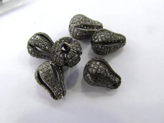 Handmade Micro Pave Diamond Connector, Pave Diamond CZ Spacer Jewelry Drop Carved Bead 6pcs 10-16mm
Handmade Micro Pave Diamond Connector, Pave Diamond CZ Spacer Jewelry Drop Carved Bead 6pcs 10-16mm