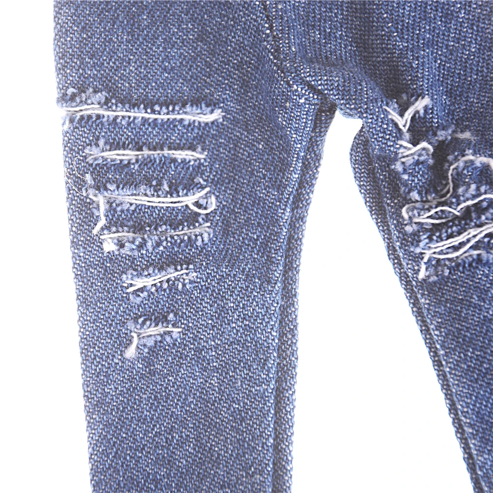 Dolls & Accessories
Dolls & Accessories