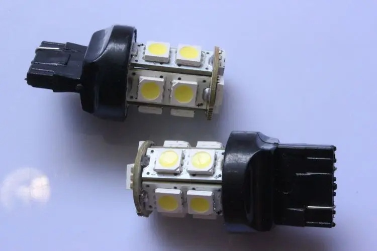 2PCS New T20 5050 13 SMD LED Car Light Bulb Xenon White for Tail Brake marvellous
2PCS New T20 5050 13 SMD LED Car Light Bulb Xenon White for Tail Brake marvellous