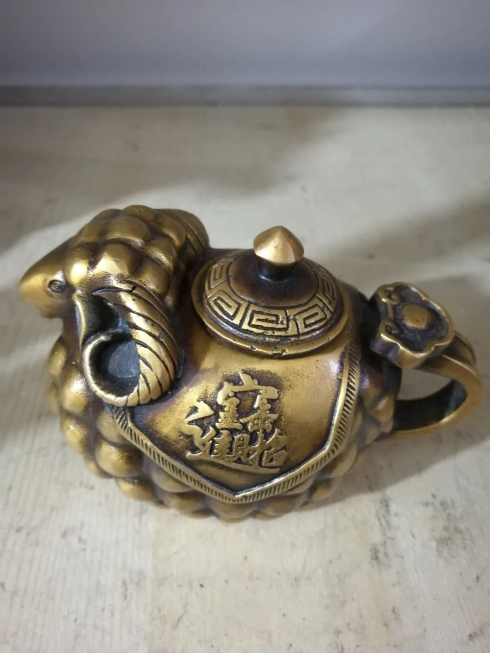 Antique pure copper pharmacist, creative decoration, back flow incense burner
Antique pure copper pharmacist, creative decoration, back flow incense burner