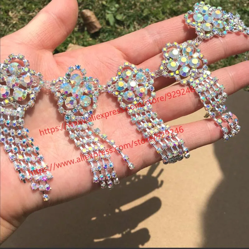 gold AB crystal tassel trims for hair garments gorgeous flower rhinestone chain with fringe for dancing costume embellishments
gold AB crystal tassel trims for hair garments gorgeous flower rhinestone chain with fringe for dancing costume embellishments