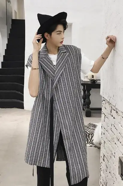 M-XXL!!! Spring runway asymmetrical design in the long waistcoat popular logo stripe sleeveless windbreaker clip
M-XXL!!! Spring runway asymmetrical design in the long waistcoat popular logo stripe sleeveless windbreaker clip