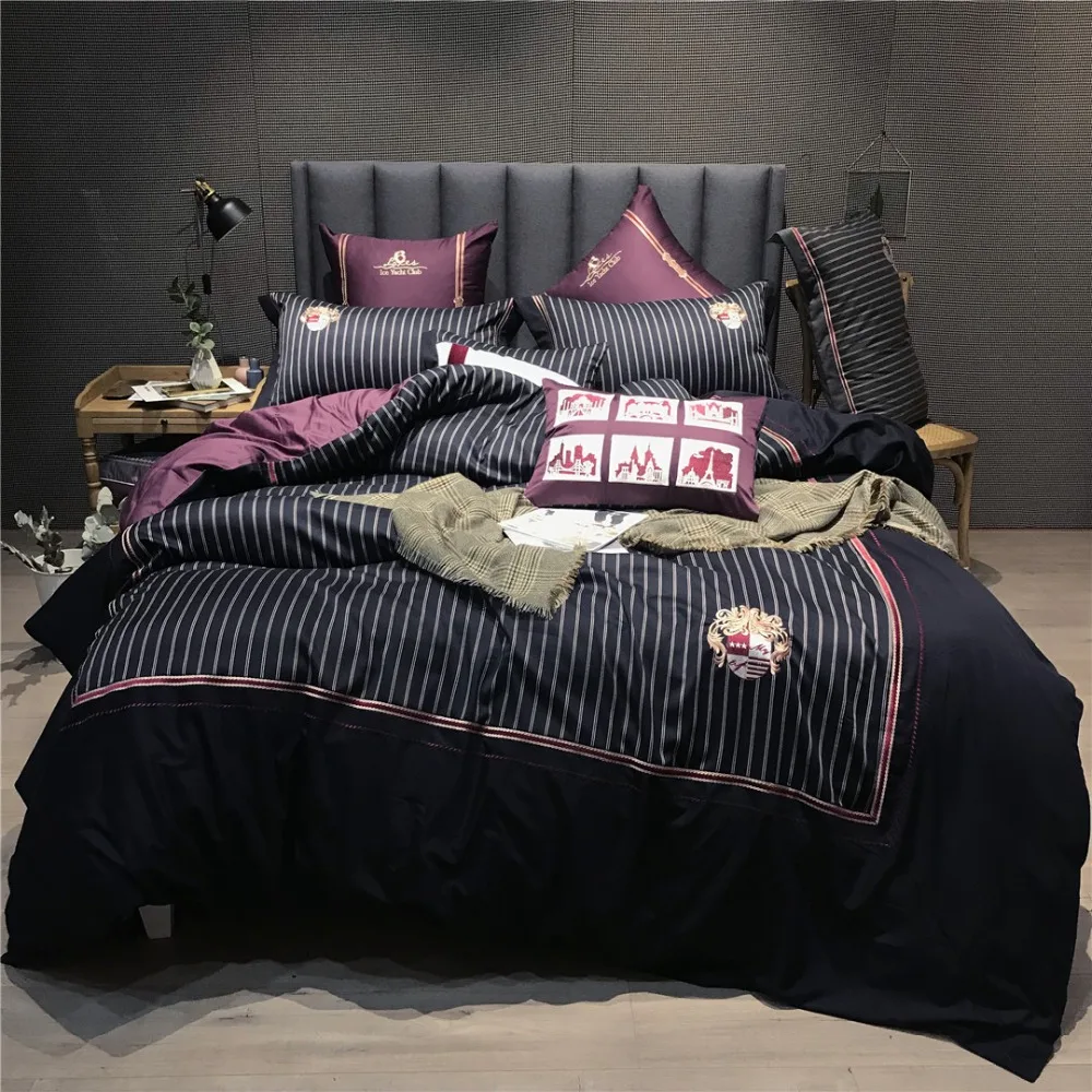 New Black Stripe 80S Egyptian cotton Embroidery Royal Bedding sets Queen King man's Duvet cover Bed sheet set Pillowcase 4/6pcs
New Black Stripe 80S Egyptian cotton Embroidery Royal Bedding sets Queen King man's Duvet cover Bed sheet set Pillowcase 4/6pcs