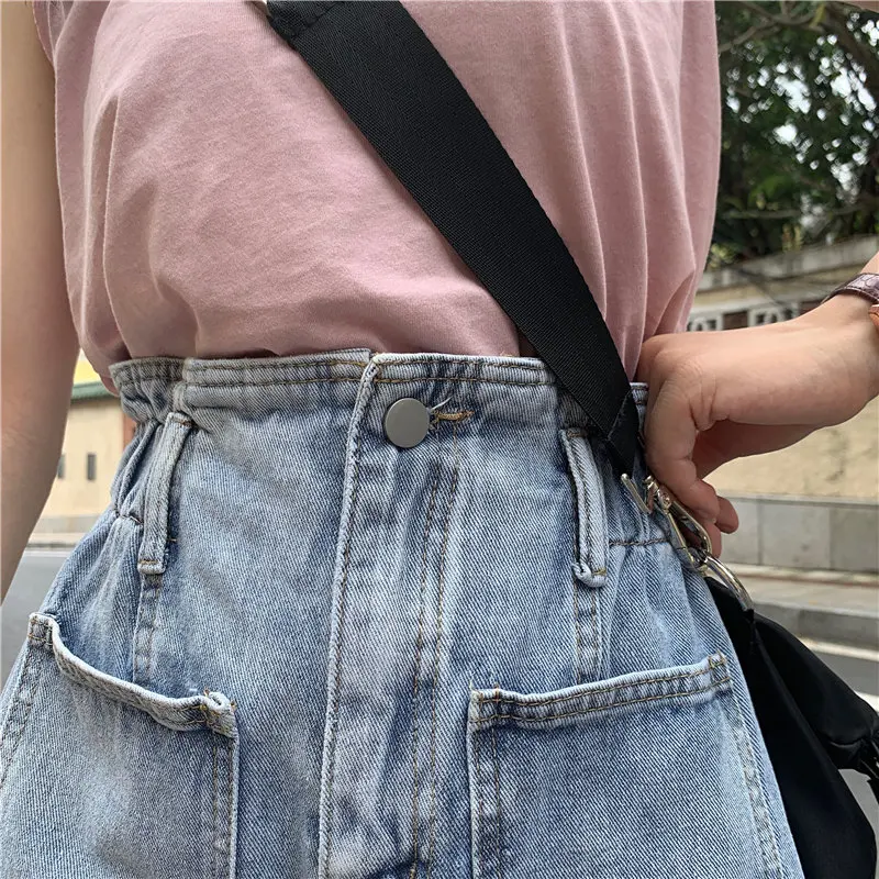 HziriP Korea 2019 New Summer Femme Curl High Quality Loose Fashion Streetwear Ladies High Waist Womens Denim Wide Leg Shorts
HziriP Korea 2019 New Summer Femme Curl High Quality Loose Fashion Streetwear Ladies High Waist Womens Denim Wide Leg Shorts