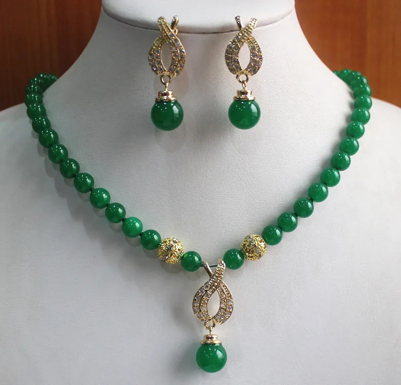 elegant 8mm green jades necklace dangle Natural JADE earring&pendant jewelry set
elegant 8mm green jades necklace dangle Natural JADE earring&pendant jewelry set