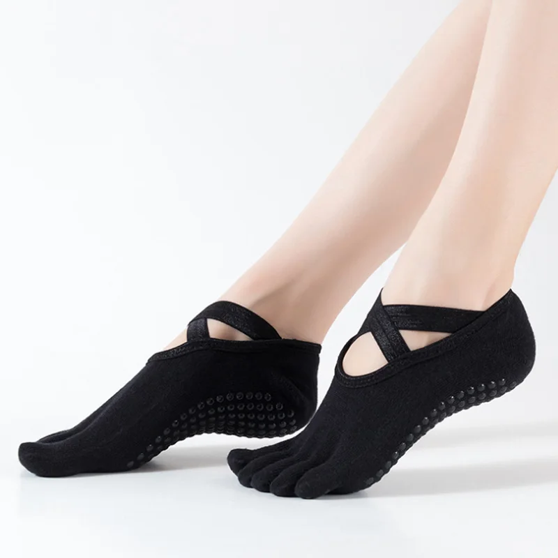 Sports Women Anti Slip Bandage Cotton Yoga Socks Ladies Ventilation Pilates Ballet and yoga Five Fingers socks
Sports Women Anti Slip Bandage Cotton Yoga Socks Ladies Ventilation Pilates Ballet and yoga Five Fingers socks