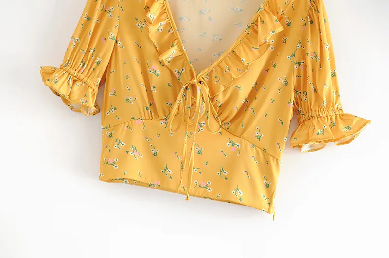 Blusas Mujer De Moda 2019 Summer New Style Short V-neck Ruffled Lace-up Floral Shirt Female Blouse Women
Blusas Mujer De Moda 2019 Summer New Style Short V-neck Ruffled Lace-up Floral Shirt Female Blouse Women