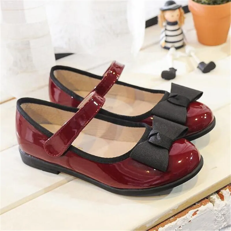 New Children Butterfly-knot Shoes Princess Baby Patent Leather Low-heeled Girls Shoes Toddler Dance Student Kids Dress Shoes 02
New Children Butterfly-knot Shoes Princess Baby Patent Leather Low-heeled Girls Shoes Toddler Dance Student Kids Dress Shoes 02