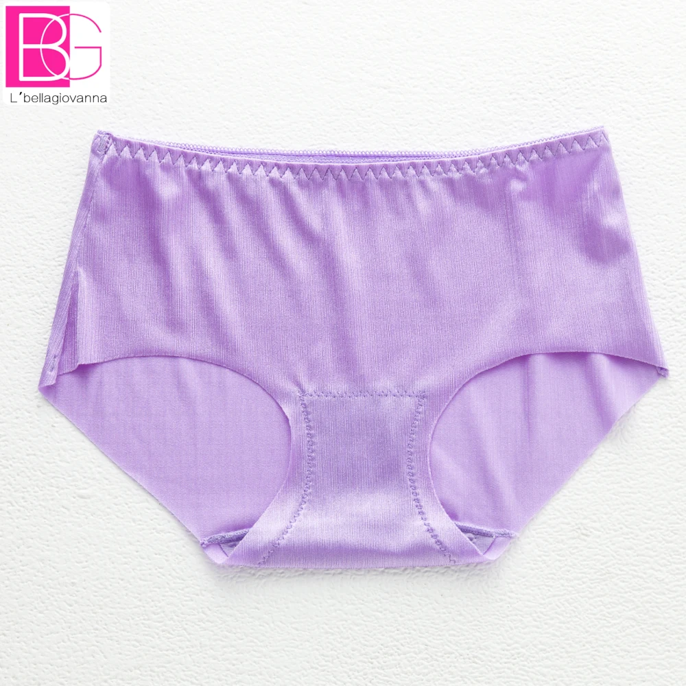 Women Seamless Panties One Piece Briefs for Teenage Girls Shining Ice silk Underwear wholesale active student girls intimates
Women Seamless Panties One Piece Briefs for Teenage Girls Shining Ice silk Underwear wholesale active student girls intimates