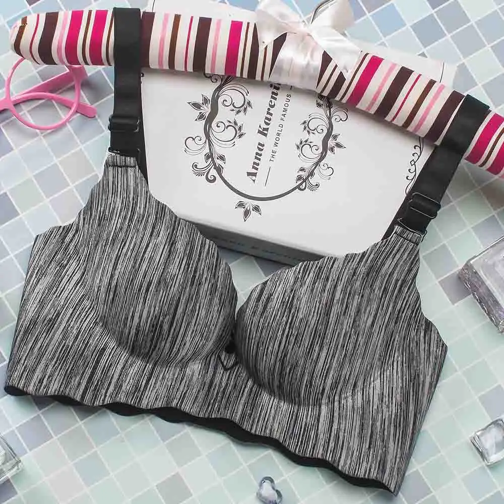 Women's Push up Bra Lingerie Wireless Bras Ladies Light Padded Brassiere Underwear Comfortable Fashionable Bralette BH
Women's Push up Bra Lingerie Wireless Bras Ladies Light Padded Brassiere Underwear Comfortable Fashionable Bralette BH