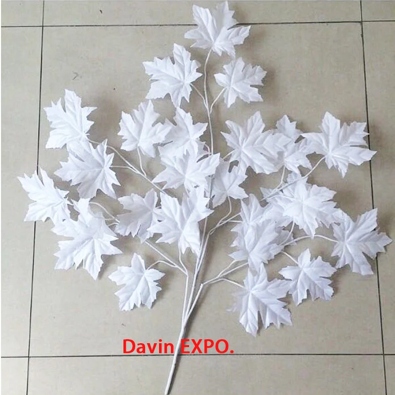 6/12/24pcs White wedding props stage background decoration flower White artificial Maple branches White leaves bouquet
6/12/24pcs White wedding props stage background decoration flower White artificial Maple branches White leaves bouquet