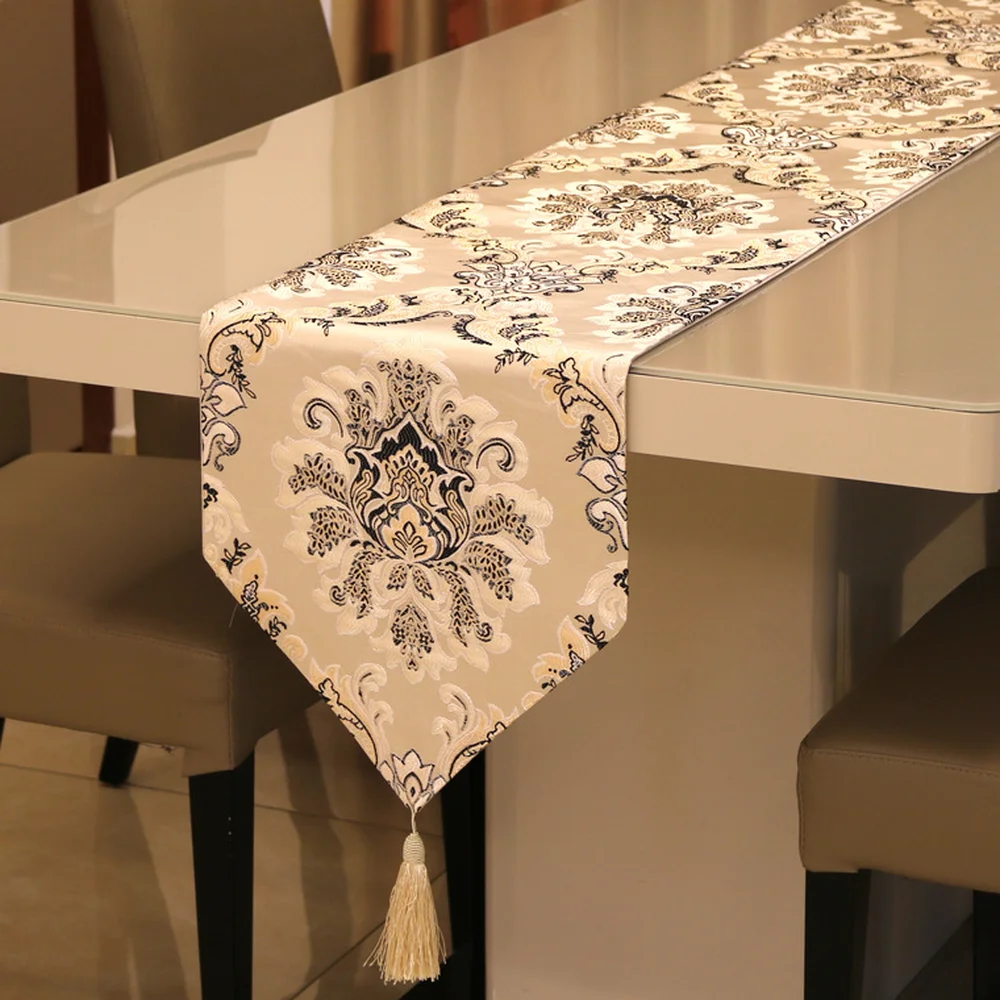 Classic European Style Home Nylon Table Runner Fashion Contracted Tea Table Cover Modern Luxury Refrigerator Wardrobe Flag Hot
Classic European Style Home Nylon Table Runner Fashion Contracted Tea Table Cover Modern Luxury Refrigerator Wardrobe Flag Hot