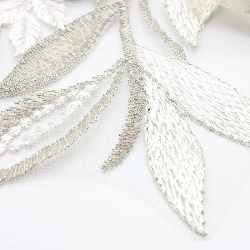 1PCS Milky white Sequin Bead Embroidery Net Fabric 3D Flower Beaded Applique Sew On Clothes Wedding Dress Patch Accessories
1PCS Milky white Sequin Bead Embroidery Net Fabric 3D Flower Beaded Applique Sew On Clothes Wedding Dress Patch Accessories