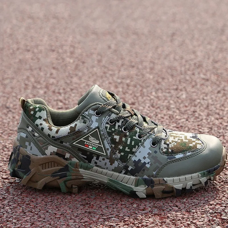 Summer Ultralight Men Camouflage Hiking Tactics Shoes Men's Breathing Training Shoe Special Army Forces Protective Work Boots
Summer Ultralight Men Camouflage Hiking Tactics Shoes Men's Breathing Training Shoe Special Army Forces Protective Work Boots