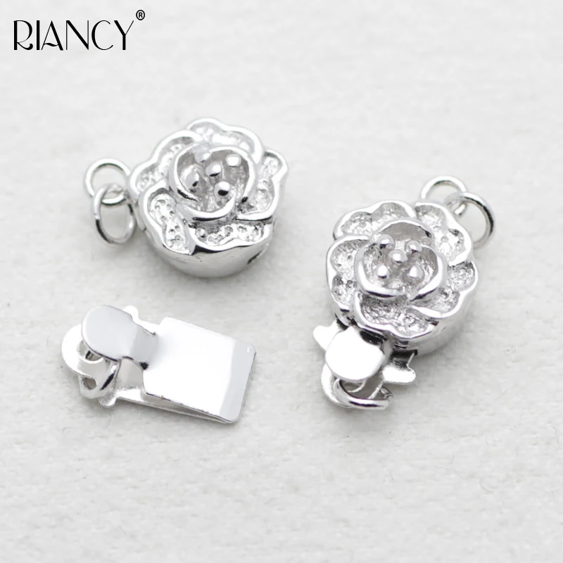 1 pieces 925 sterling silver Plum blossom buckle Necklace buckle DIY Jewelry accessories Bracelets pearl button insert button
1 pieces 925 sterling silver Plum blossom buckle Necklace buckle DIY Jewelry accessories Bracelets pearl button insert button