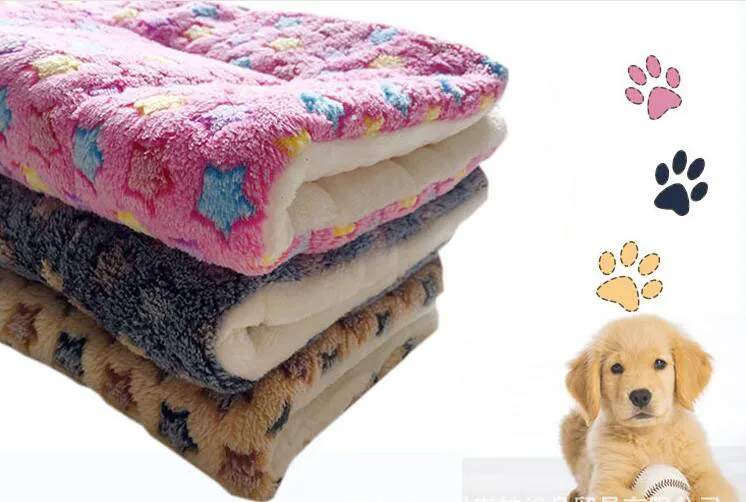 Pet Mat,Lamb velvet,five-pointed star,Coral fleece,Thickened lamb,Easy Clean,55x70cm,random delivery,cannot choose color
Pet Mat,Lamb velvet,five-pointed star,Coral fleece,Thickened lamb,Easy Clean,55x70cm,random delivery,cannot choose color