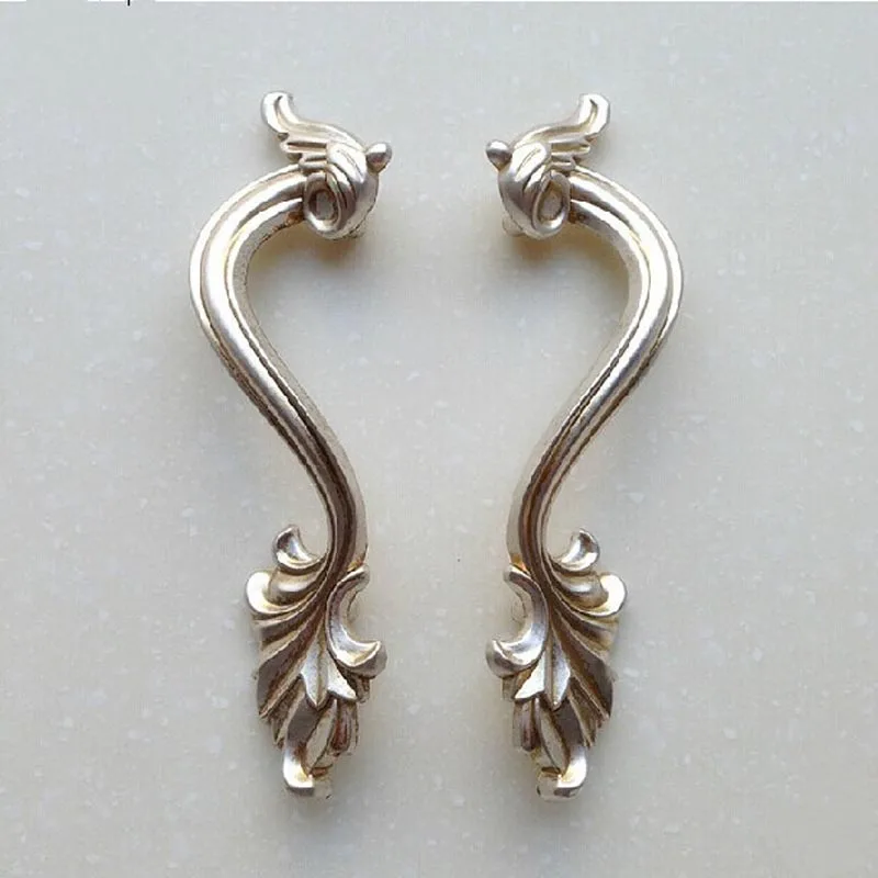 hole space 78mm left right handles antique silver zinc drawer cupboard cabinet wardrobe dresser furniture pulls knobs 8933
hole space 78mm left right handles antique silver zinc drawer cupboard cabinet wardrobe dresser furniture pulls knobs 8933
