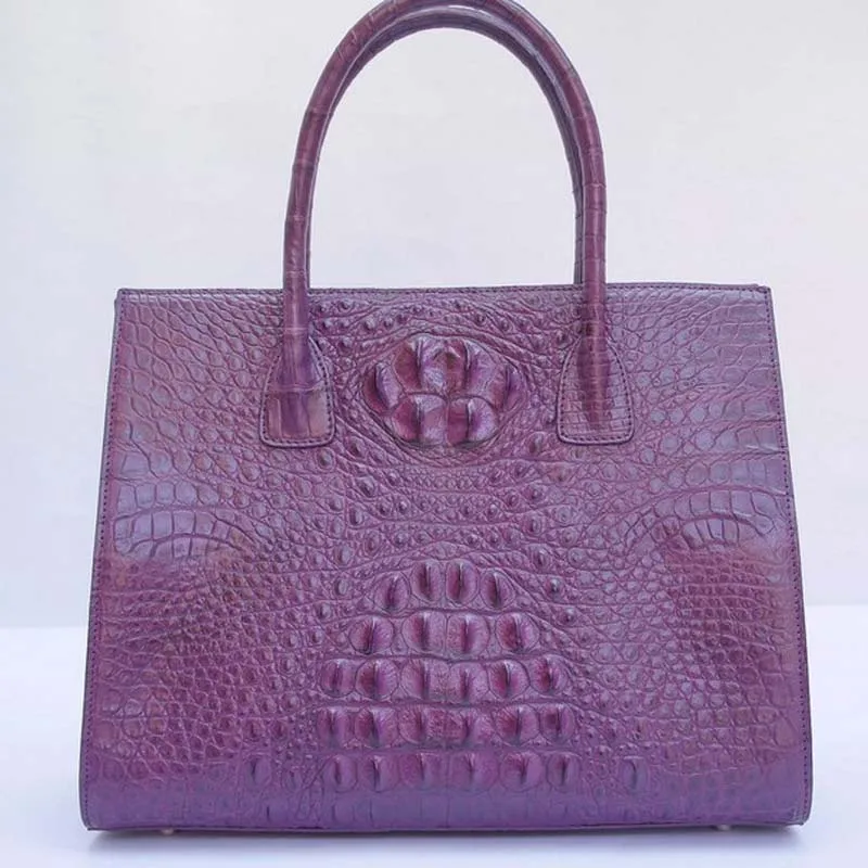 yongliang new crocodile leather women handbags authentic leather fashion handbags Europe and the United States retro bag
yongliang new crocodile leather women handbags authentic leather fashion handbags Europe and the United States retro bag