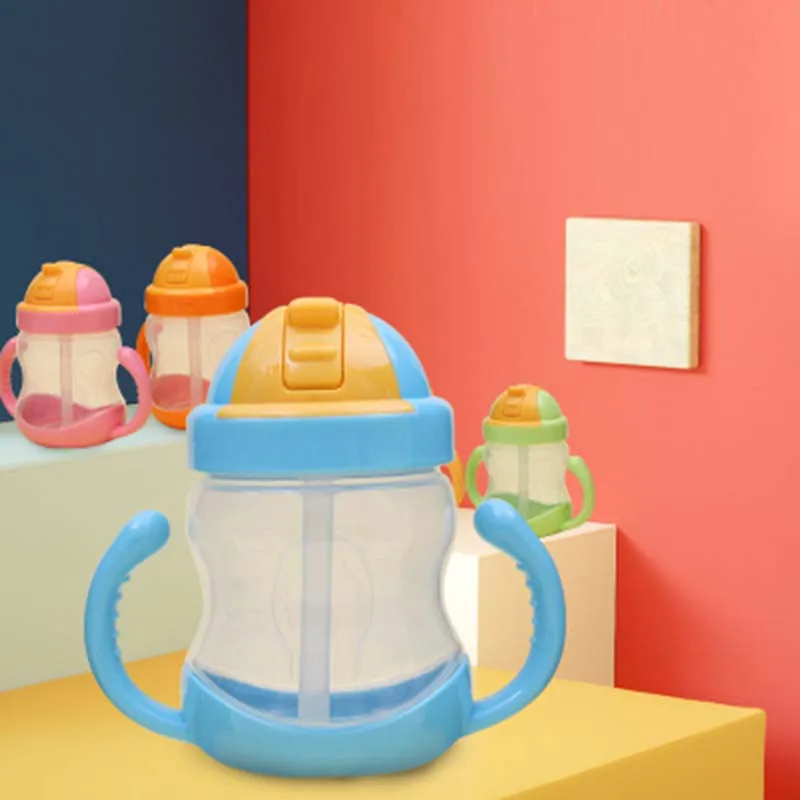 New 280ml Baby Training Drinking Cup Horn Handle Shape Children Kettle Sippy Cup PP Waterproof Training Cup Bottle Double Handle
New 280ml Baby Training Drinking Cup Horn Handle Shape Children Kettle Sippy Cup PP Waterproof Training Cup Bottle Double Handle