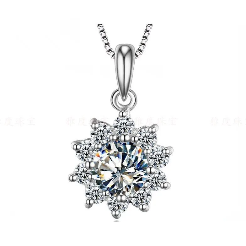 2Ct Splendid Sunflower Pendant for Her Sterling 925 Silver Diamond Sweater Pendant Jewelry 925 Necklace Anniversary
2Ct Splendid Sunflower Pendant for Her Sterling 925 Silver Diamond Sweater Pendant Jewelry 925 Necklace Anniversary