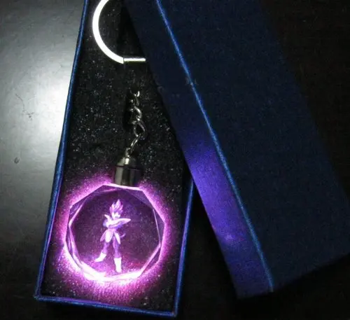 Брелок для ключей Драконий жемчуг Z Super Saiyan Goku Хрустальный брелок со светодиодной