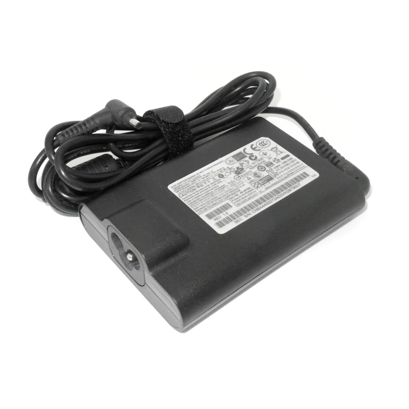 19V 2.1A 40W 3.0*1.1mm PA-1400-24 AC Power Laptop Charger For Samsung Series 3 5 7 9 AD-4019SL NP500P4C NP520U4C Power Supply
19V 2.1A 40W 3.0*1.1mm PA-1400-24 AC Power Laptop Charger For Samsung Series 3 5 7 9 AD-4019SL NP500P4C NP520U4C Power Supply