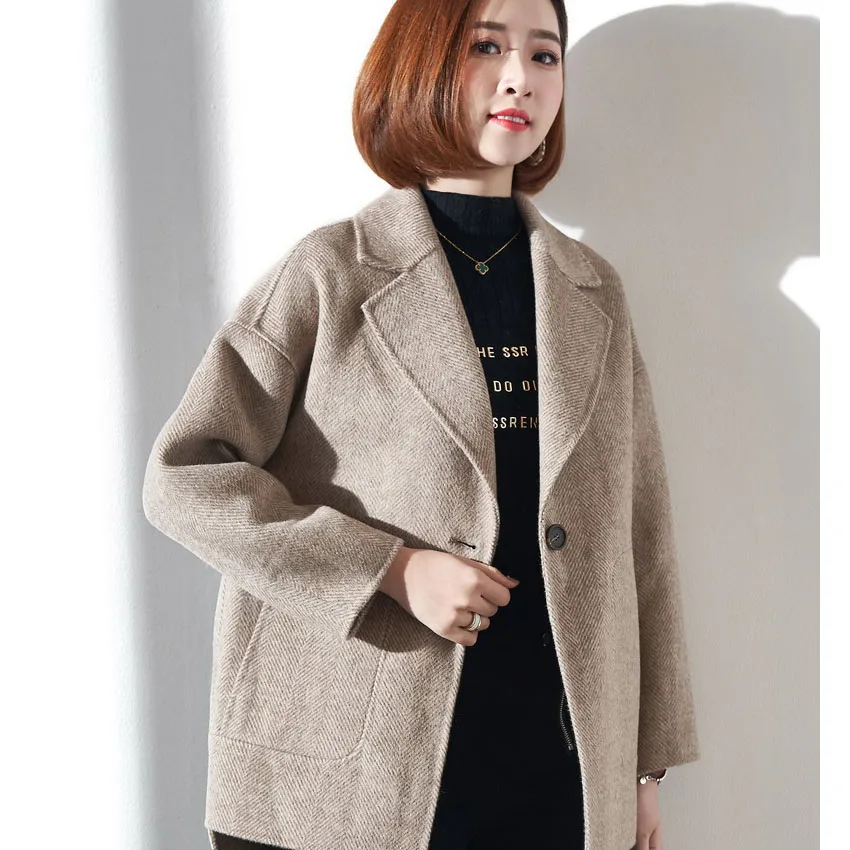 High quality double face wool coat outerwear women short style cashmere jacket new 2019 autumn winter
High quality double face wool coat outerwear women short style cashmere jacket new 2019 autumn winter