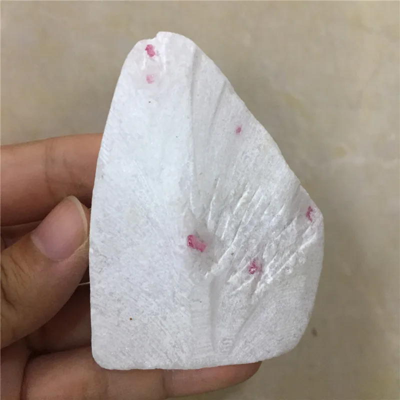 Rare 1pcs beautiful natural stones and minerals red spinel raw gemstone specimen healing crystals for home decoration collection
Rare 1pcs beautiful natural stones and minerals red spinel raw gemstone specimen healing crystals for home decoration collection