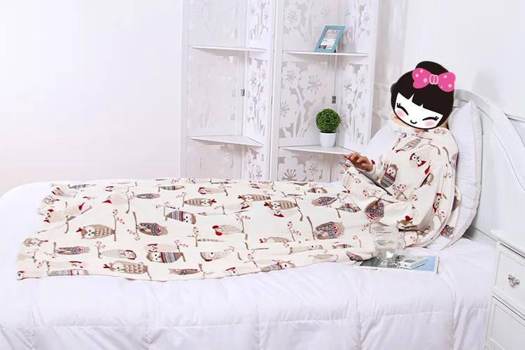 Coral Fleece Casual Nap Blanket with Sleeve Creative Cartoon Prints Wearable Warm and Comfortable Travel Blankets
Coral Fleece Casual Nap Blanket with Sleeve Creative Cartoon Prints Wearable Warm and Comfortable Travel Blankets