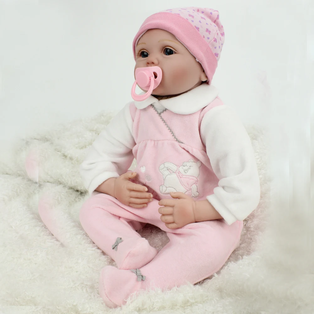 55cm Reborn Accompany Sleep Baby Doll for Girls Gifts New Design 22 Inch Lifelike Baby Dolls with 3/4 Silicone Limbs Cotton Body
55cm Reborn Accompany Sleep Baby Doll for Girls Gifts New Design 22 Inch Lifelike Baby Dolls with 3/4 Silicone Limbs Cotton Body