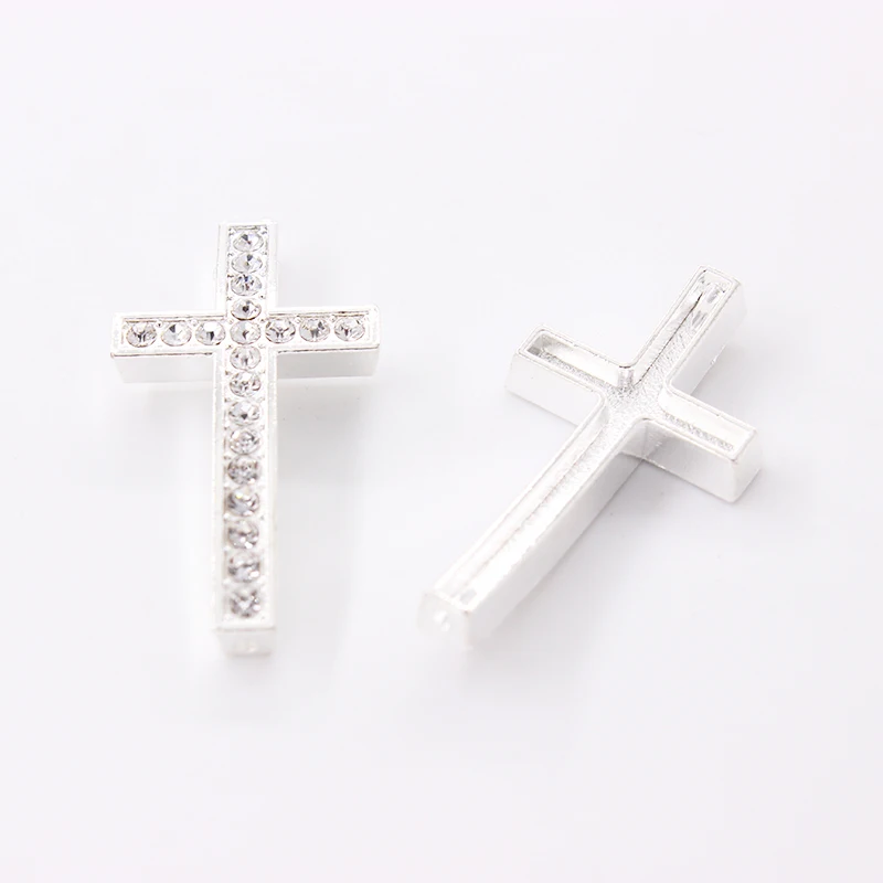New Arrival New Fashion 10 Silver Color Clear Rhinestone Perforated Cross Connectors 32x16mm
New Arrival New Fashion 10 Silver Color Clear Rhinestone Perforated Cross Connectors 32x16mm