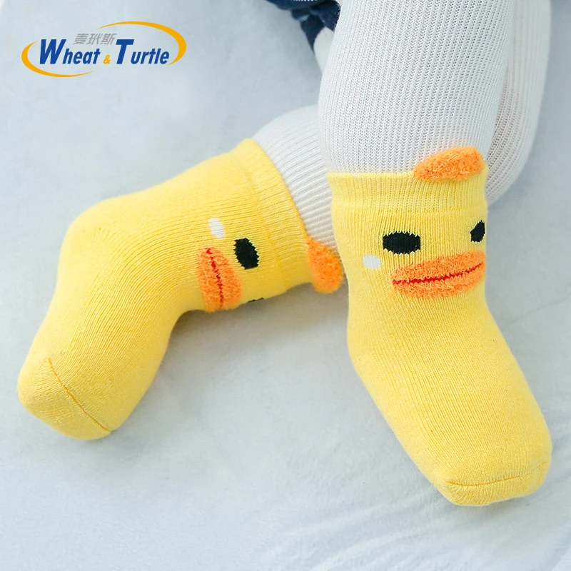 3 Pairs/Lot 100% cotton Baby socks rubber slip-resistant floor socks cartoon small kid's socks suit 0-24months
3 Pairs/Lot 100% cotton Baby socks rubber slip-resistant floor socks cartoon small kid's socks suit 0-24months