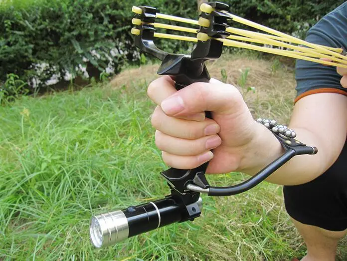 2016 Powerful Stainless steel alloy Slingshot Pocket Hunting Slingshot Catapult Outdoor Hunting Tool
2016 Powerful Stainless steel alloy Slingshot Pocket Hunting Slingshot Catapult Outdoor Hunting Tool