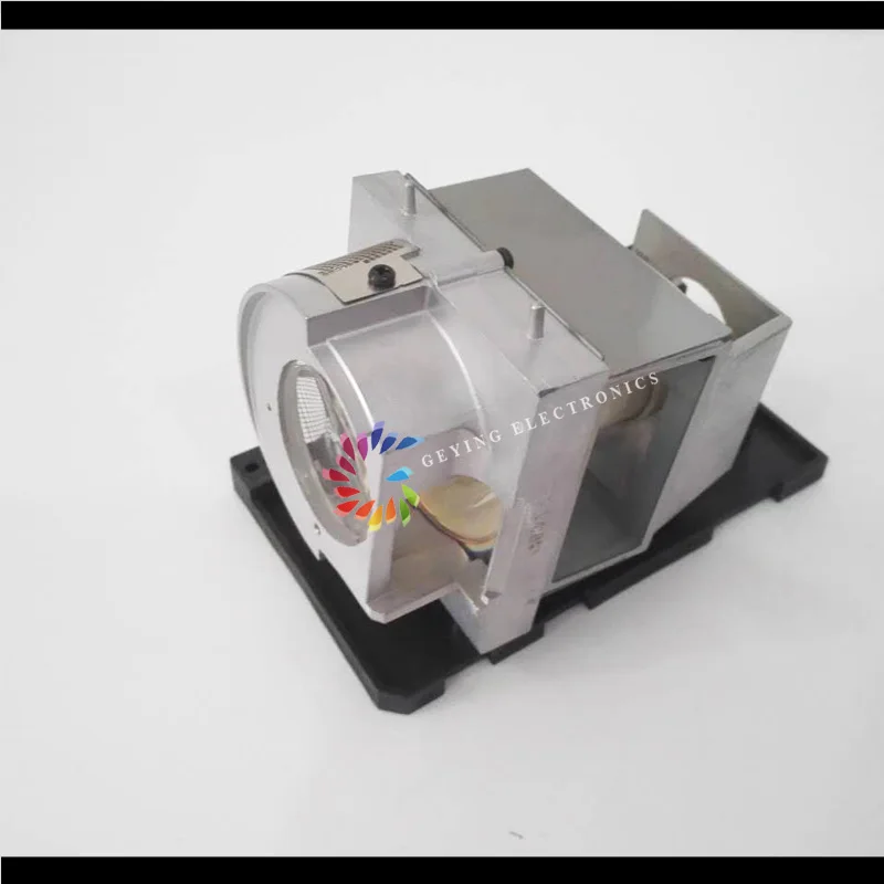 Бесплатная доставка 1026952 UHP 260/220W 1,0 Оригинальная лампа проектора с корпусом для U100 U100W
Бесплатная доставка 1026952 UHP 260/220W 1,0 Оригинальная лампа проектора с корпусом для U100 U100W