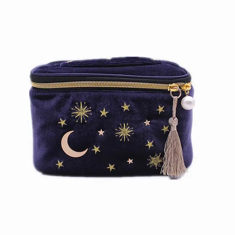 2021 New Cute Star Embroidered Velvet Cosmetic Bag Travel Fashion Women Cosmetics Makeup Bag Large Capacity Women Wash Bag
2021 New Cute Star Embroidered Velvet Cosmetic Bag Travel Fashion Women Cosmetics Makeup Bag Large Capacity Women Wash Bag