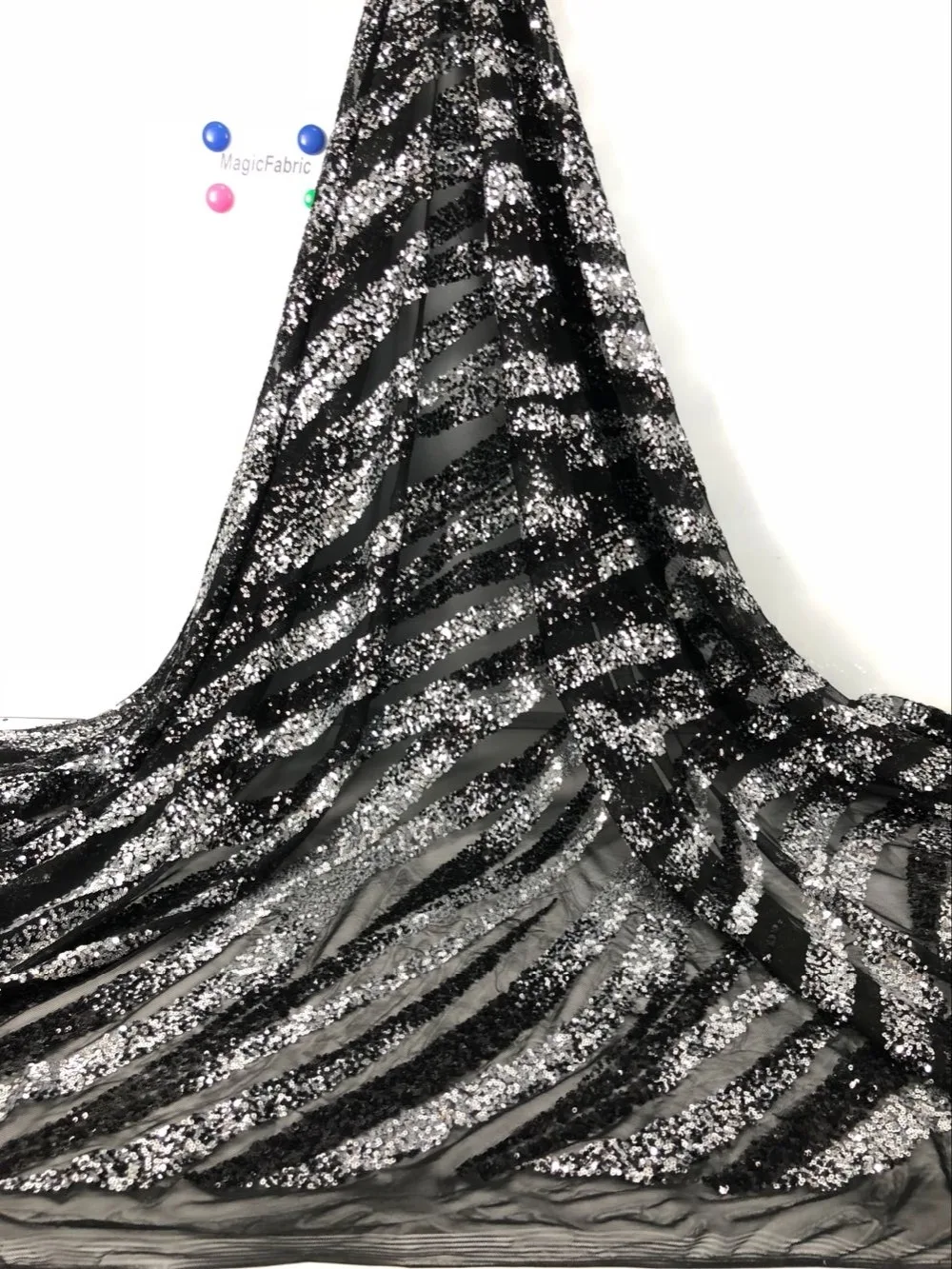 French Tulle Lace Fabric Latest High Quality African Sequins Lace Fabric Embroidery African Party Lace Fabric ZLN110
French Tulle Lace Fabric Latest High Quality African Sequins Lace Fabric Embroidery African Party Lace Fabric ZLN110