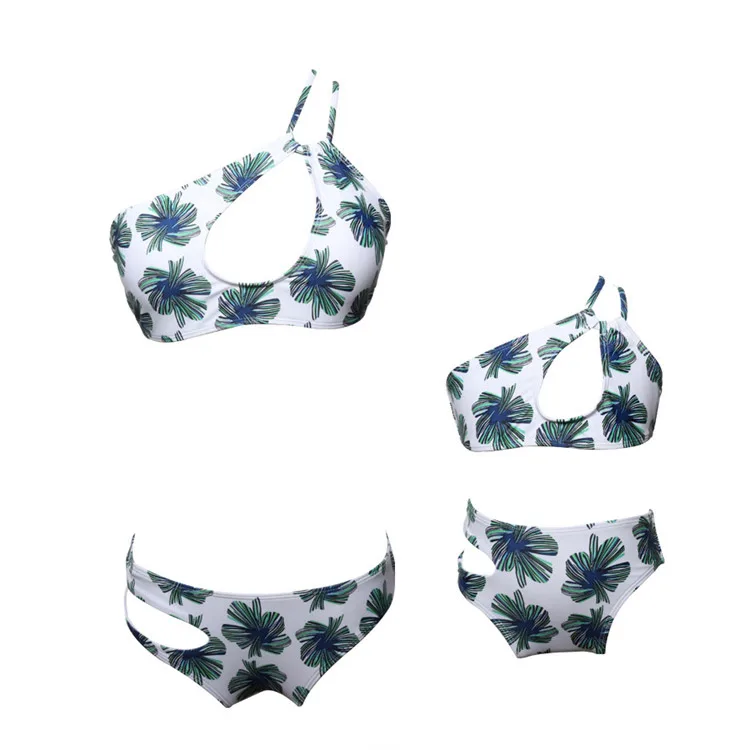 Family Matching Swimwear Mother Daughter Women Beach Kid Bikini Bahitng Swimsuit Brachwear Mother Girl Summer Matching Clothes
Family Matching Swimwear Mother Daughter Women Beach Kid Bikini Bahitng Swimsuit Brachwear Mother Girl Summer Matching Clothes