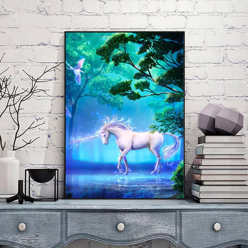 Nordic modern minimalist, unicorn, art poster, living room, wall wall, painting, miniature spray core wholesale
Nordic modern minimalist, unicorn, art poster, living room, wall wall, painting, miniature spray core wholesale