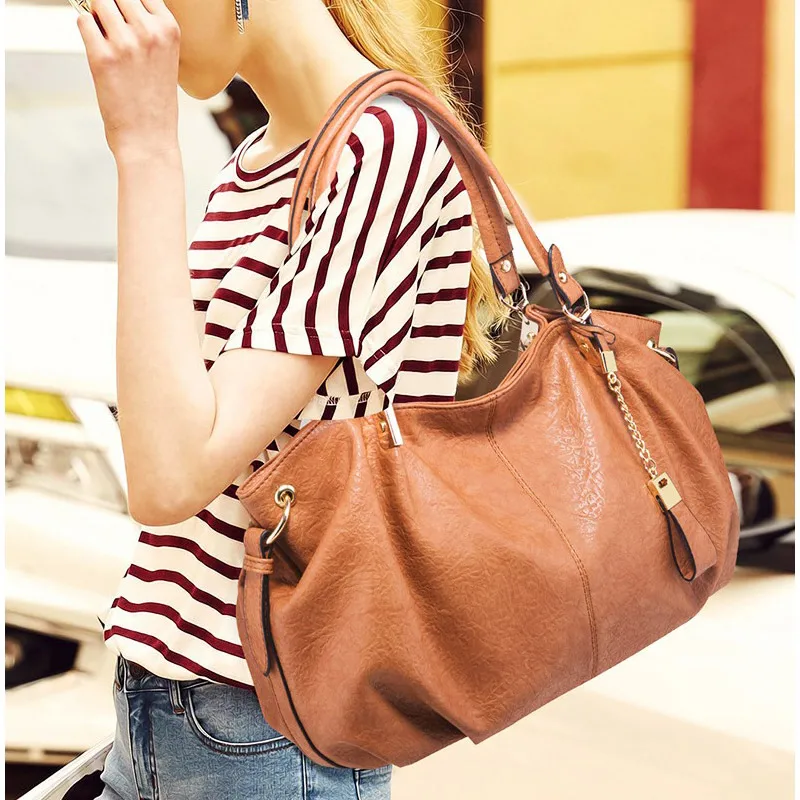 ZMQN Bolsa Feminina Women Crossbody Bags Hobos Handbags Female PU Leather Luxury Handbags Women Bags Designer Top Mummy Bag C674
ZMQN Bolsa Feminina Women Crossbody Bags Hobos Handbags Female PU Leather Luxury Handbags Women Bags Designer Top Mummy Bag C674