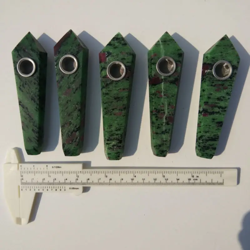 Decorative natural agate stone carving gemstone emerald crystal pipes for decoration or lover gift
Decorative natural agate stone carving gemstone emerald crystal pipes for decoration or lover gift