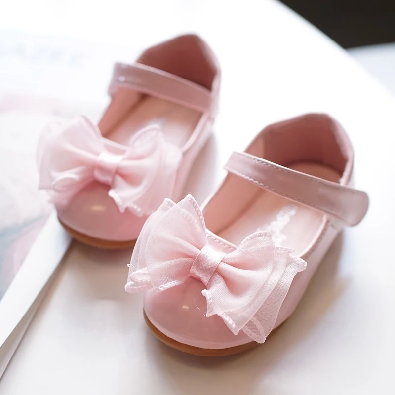 Kids leather princess shoes Toddler Girls Solid Shoes Sneakers Elegant Bowknot Wedding Party Dress Princess Leather shoes 301A-3
Kids leather princess shoes Toddler Girls Solid Shoes Sneakers Elegant Bowknot Wedding Party Dress Princess Leather shoes 301A-3