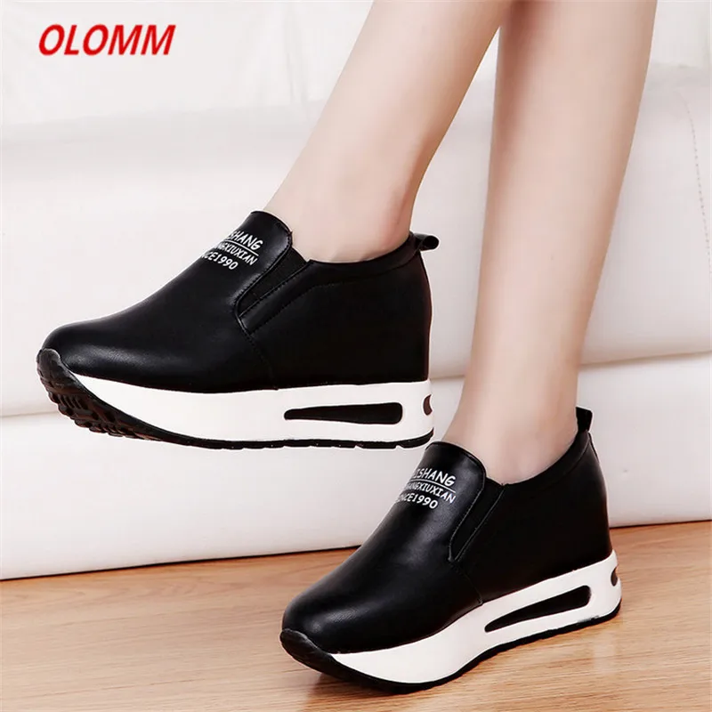 2020 Women Wedge Casual Shoes Vulcanized Shoes Female Height Increasing Platform Breathable Women Outdoor Walking Shoes
2020 Women Wedge Casual Shoes Vulcanized Shoes Female Height Increasing Platform Breathable Women Outdoor Walking Shoes