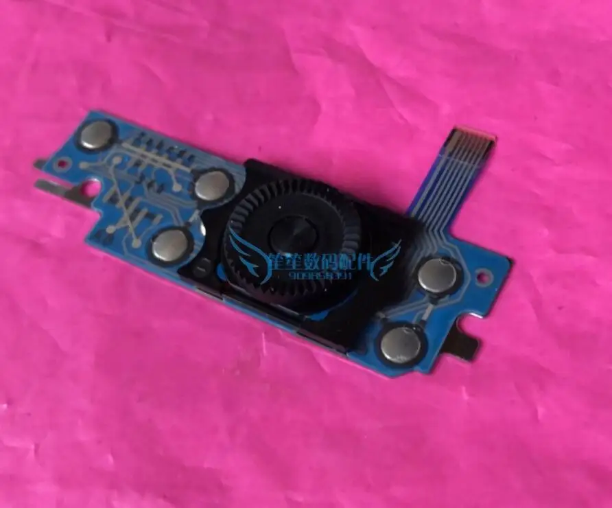 NEW LCD Display Screen For NIKON CoolPix S210 S202 S550 for Ricoh R50 for Pentax M50 M60 W60 for SANYO E10 CG9 Digital Camera 
NEW LCD Display Screen For NIKON CoolPix S210 S202 S550 for Ricoh R50 for Pentax M50 M60 W60 for SANYO E10 CG9 Digital Camera