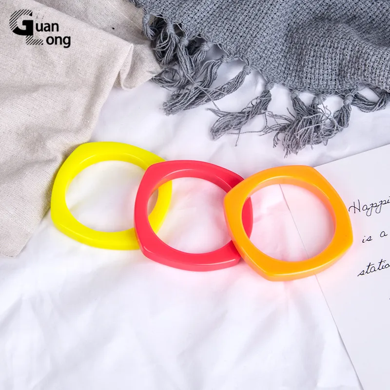 GuanLong Vintage Resin Cuff Bracelet Bangles for Women Fashion Jewelry Geometric Fluorescent Color Acrylic Wedding Party Bangle
GuanLong Vintage Resin Cuff Bracelet Bangles for Women Fashion Jewelry Geometric Fluorescent Color Acrylic Wedding Party Bangle