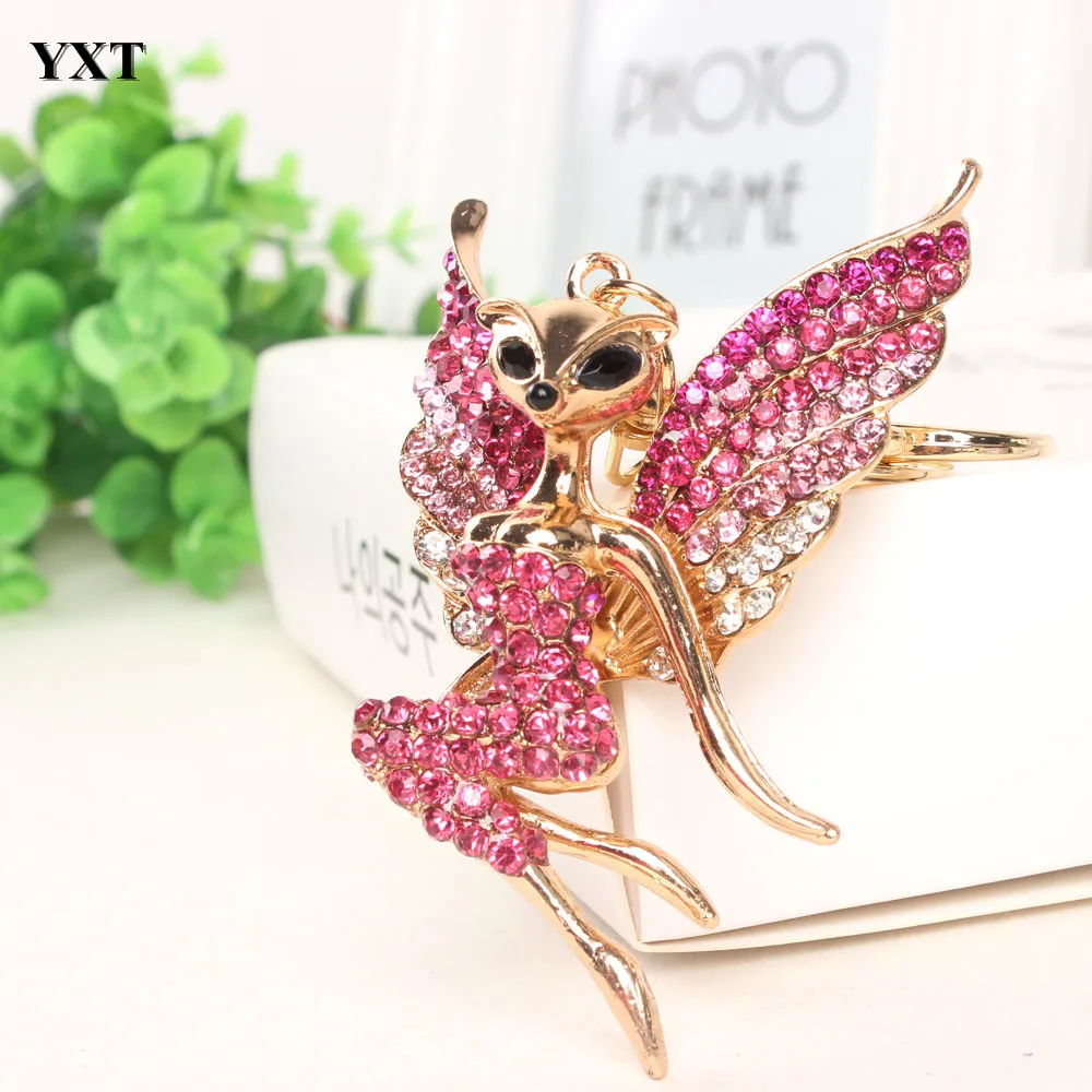 Fox Angel Wing Girl Crystal Rhinestone Charm Pendant Purse Bag Car Key Ring Chain New Creative Birthday Wedding Party Gift
Fox Angel Wing Girl Crystal Rhinestone Charm Pendant Purse Bag Car Key Ring Chain New Creative Birthday Wedding Party Gift