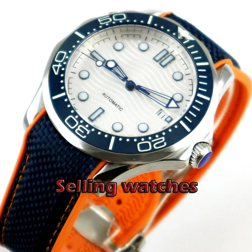 41mm sterile silver dial sapphire glass Rubber strap ceramic bezel date Mechanical automatic mens watch
41mm sterile silver dial sapphire glass Rubber strap ceramic bezel date Mechanical automatic mens watch