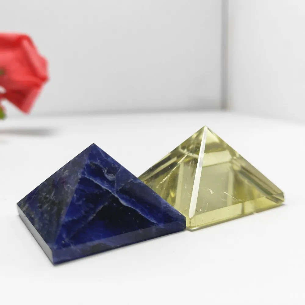 37g Natural citrine Quartz blue-veins stone Crystal Pyramid gemstone pyramid Healing
37g Natural citrine Quartz blue-veins stone Crystal Pyramid gemstone pyramid Healing