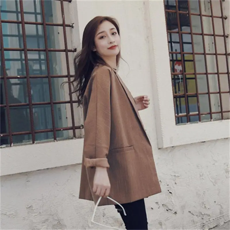 spring and autumn new Korean version of the striped loose retro small suit jacket female thin section casual suit autumn Ms
spring and autumn new Korean version of the striped loose retro small suit jacket female thin section casual suit autumn Ms