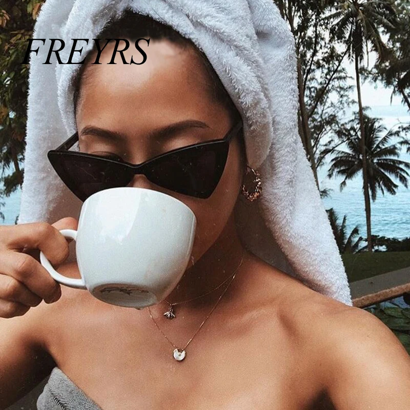 FREYRS Women Cat Eye Sunglasses Small Triangle Ladies Vintage Sun Glasses Female Glasses Retro Black White Eyewear UV400 1238
FREYRS Women Cat Eye Sunglasses Small Triangle Ladies Vintage Sun Glasses Female Glasses Retro Black White Eyewear UV400 1238