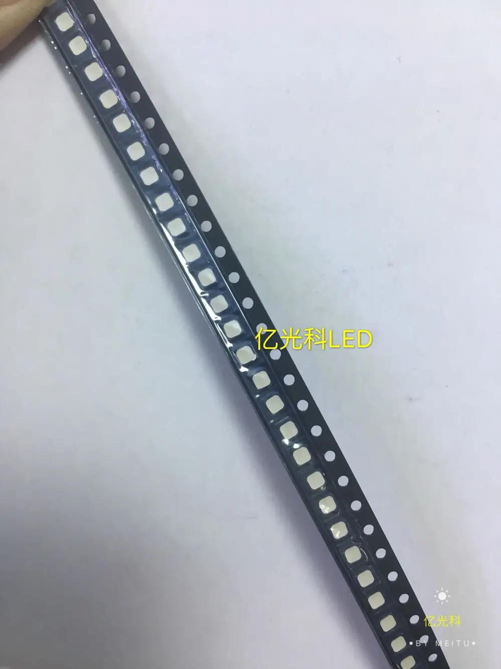 SMD LED FM-Z2727RGBA-SH RGB наружный дисплей светодиодный 2828 RGB/2727 Красный зеленый и синий -